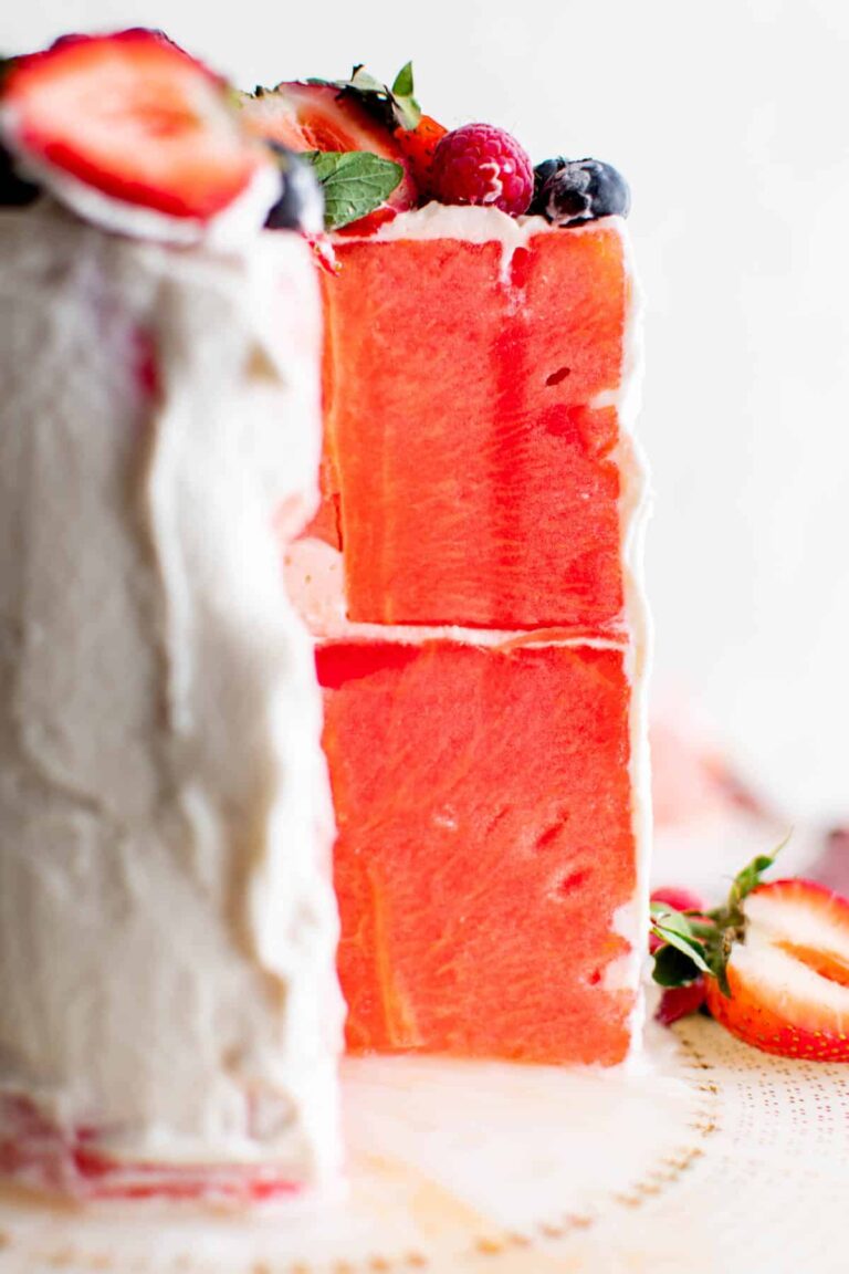 Delightful Watermelon Cake : A Fresh and Fun Treat