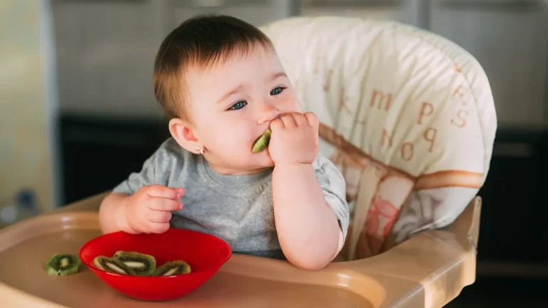 Feeding Your 1-Year-Old Baby: A Guide to Nutritious Meals